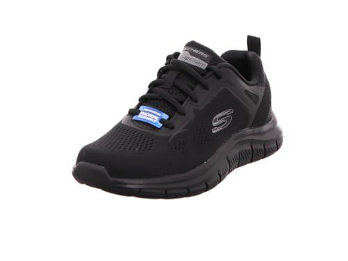 Skechers en foco: deportivos para él y para ella