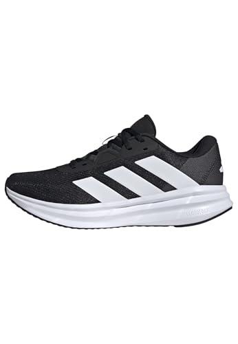 Selección de zapatillas adidas y UA: correr y estilo